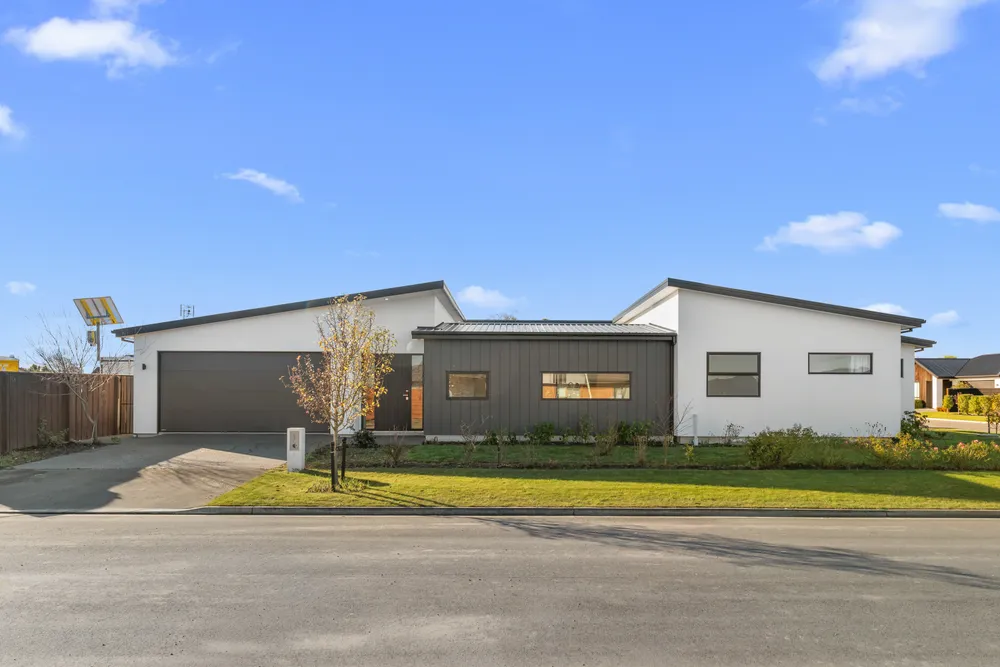 Photos of 6 Herbert Street