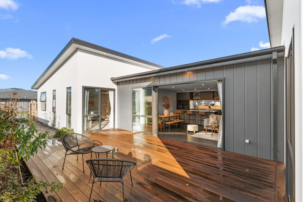 Photos of 6 Herbert Street