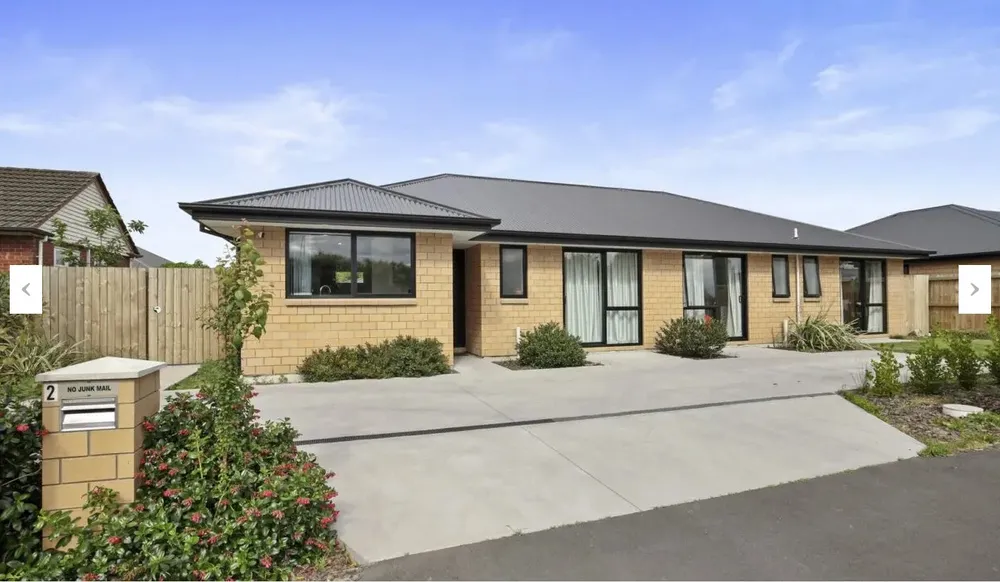 Photos of 6 Herbert Street