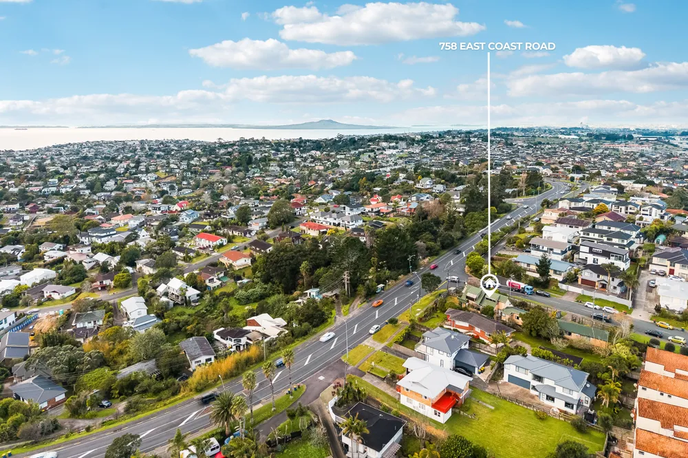 Photos of 758 East Coast Road
