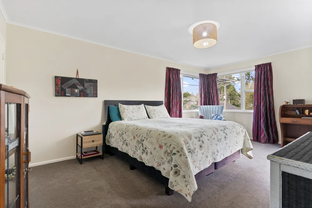 Photos of 41 Lauderdale Road