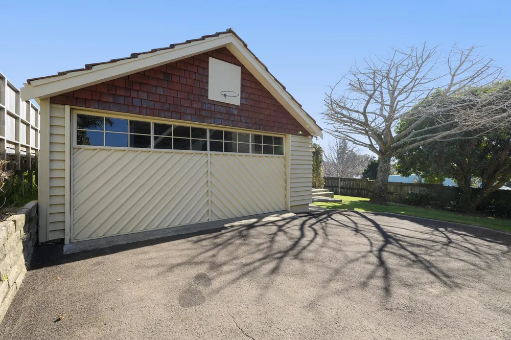 Photos of 46 Briarley Street