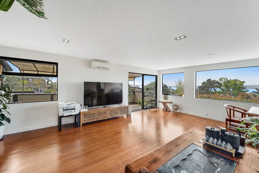 Photos of 21 Beach Road