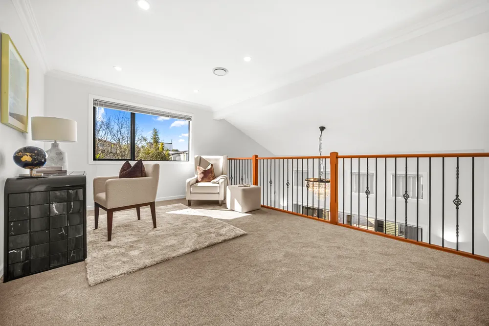 Photos of 32 Kilkelly Avenue