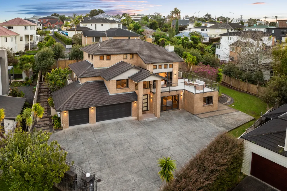 Photos of 32 Kilkelly Avenue