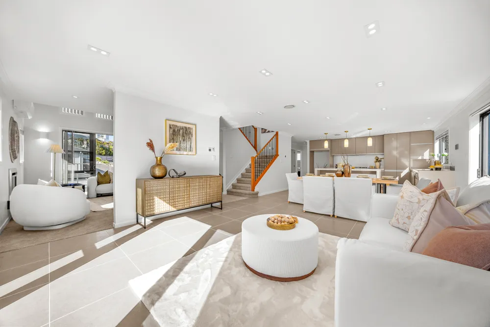 Photos of 32 Kilkelly Avenue