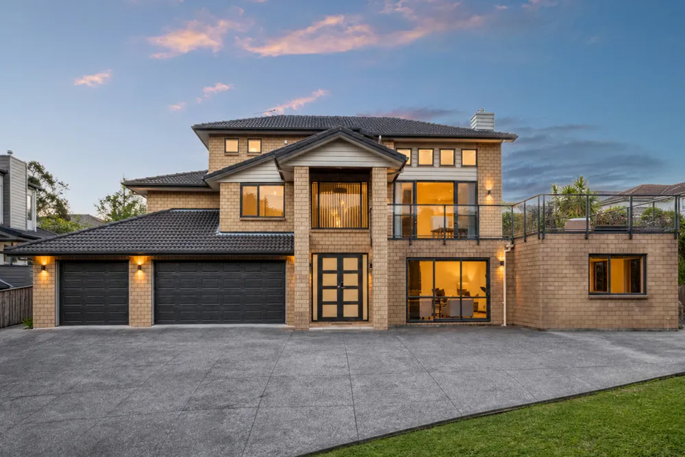 Photos of 32 Kilkelly Avenue