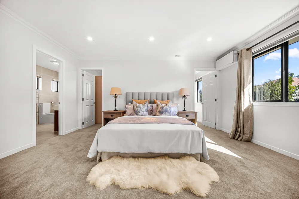Photos of 32 Kilkelly Avenue