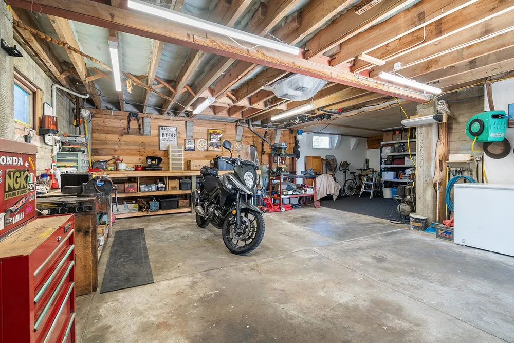 Photos of 97 Mansels Road