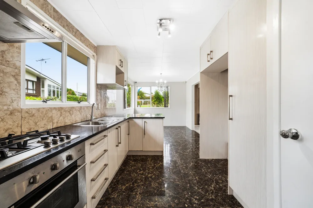 Photos of 16A Mclean Avenue