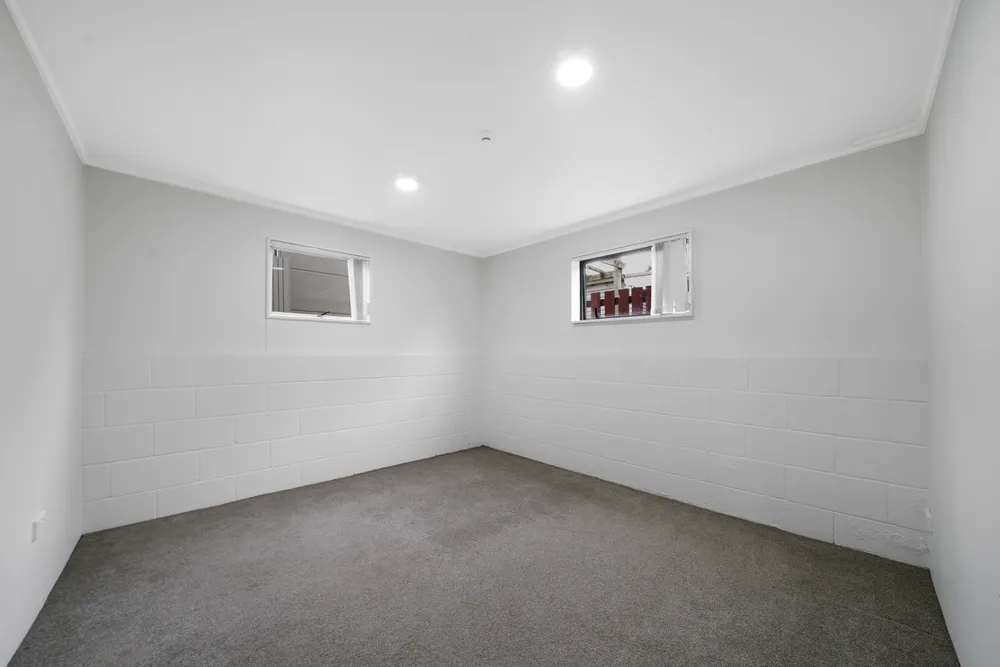 Photos of 16A Mclean Avenue