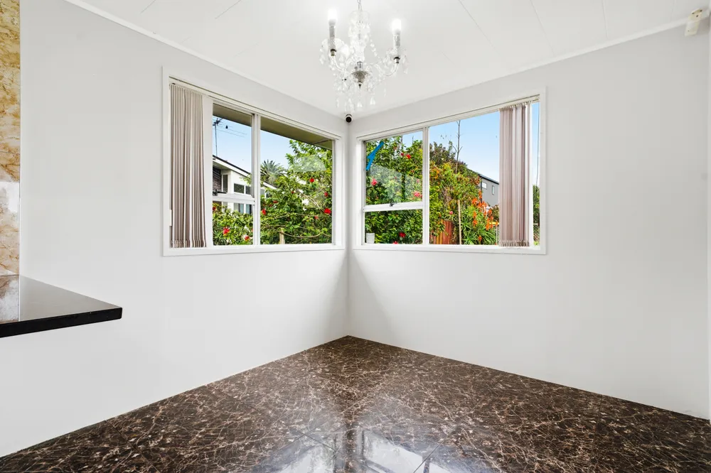 Photos of 16A Mclean Avenue
