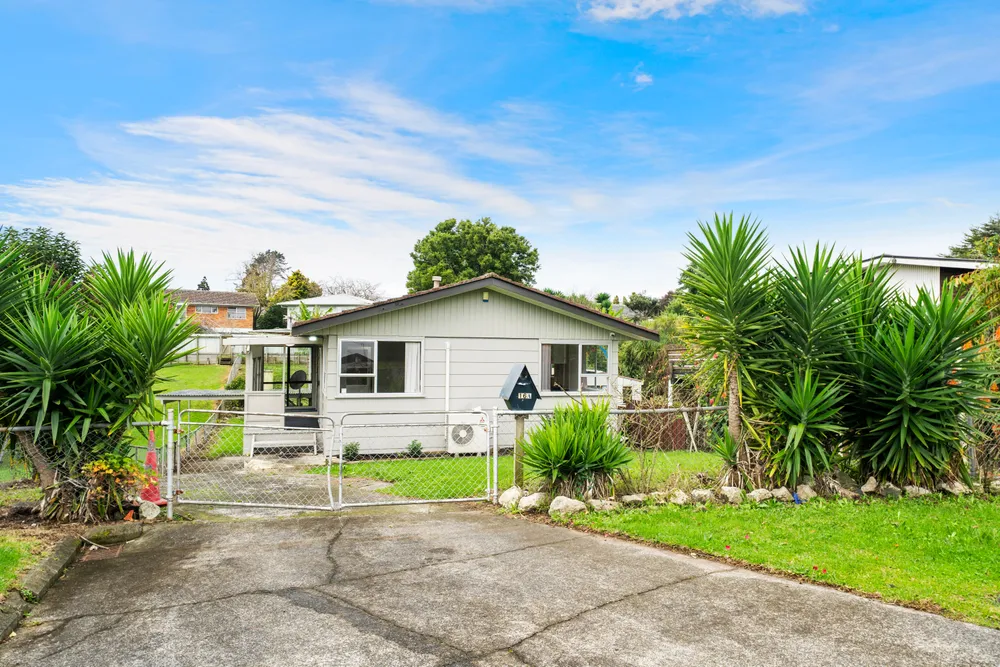 Photos of 16A Mclean Avenue