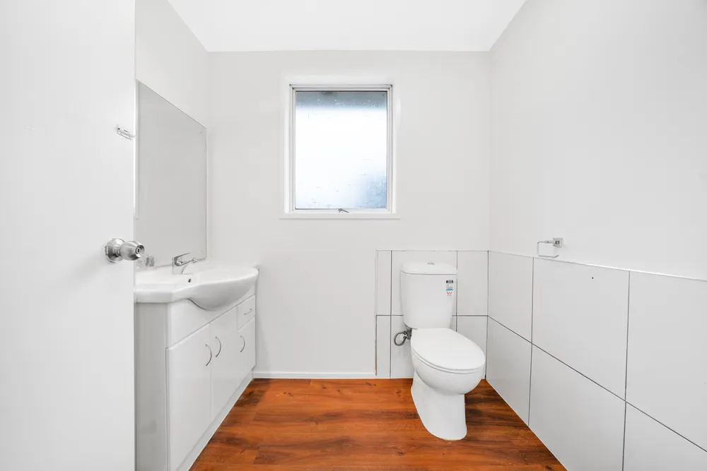 Photos of 16A Mclean Avenue