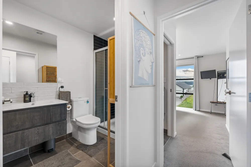 Photos of 45 Treloar Crescent