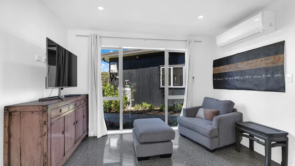 Photos of 48 Gressons Road