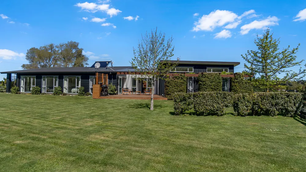 Photos of 48 Gressons Road