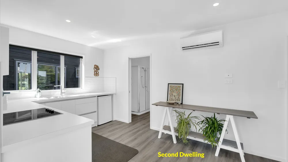 Photos of 48 Gressons Road