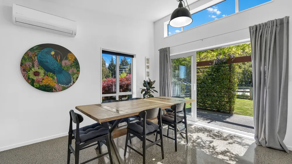 Photos of 48 Gressons Road
