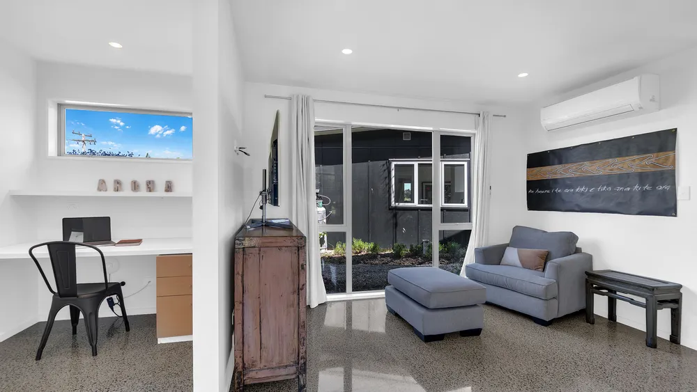 Photos of 48 Gressons Road