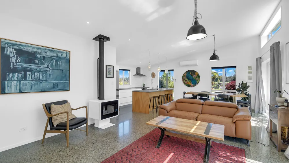 Photos of 48 Gressons Road