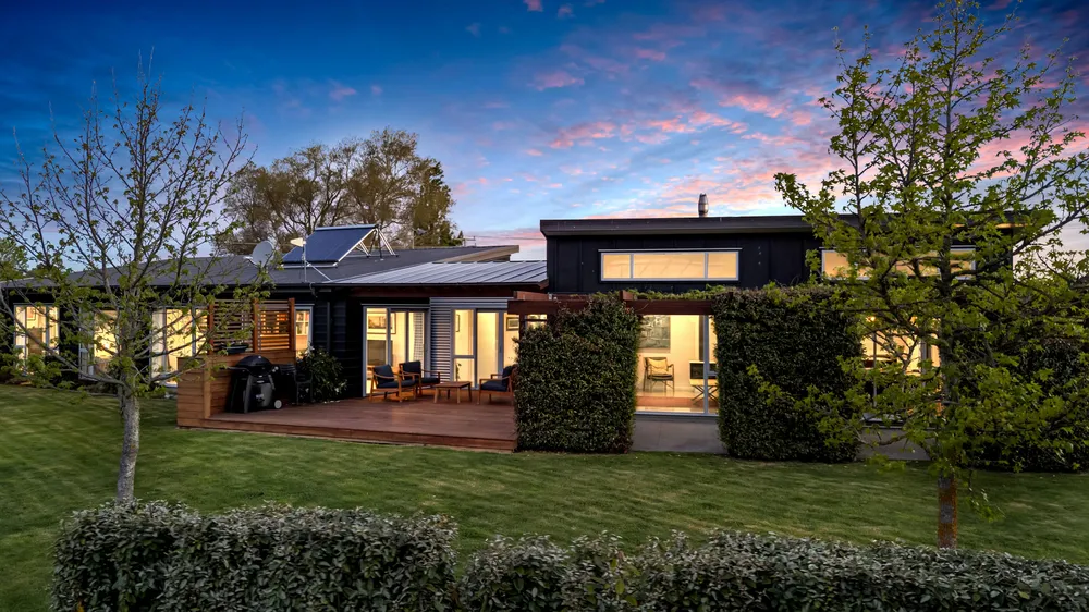 Photos of 48 Gressons Road