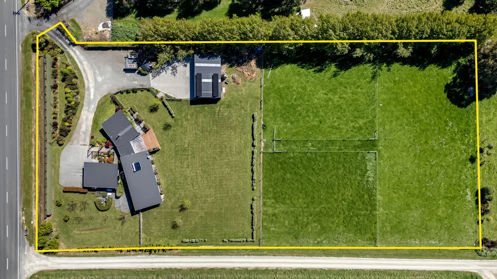 Photos of 48 Gressons Road
