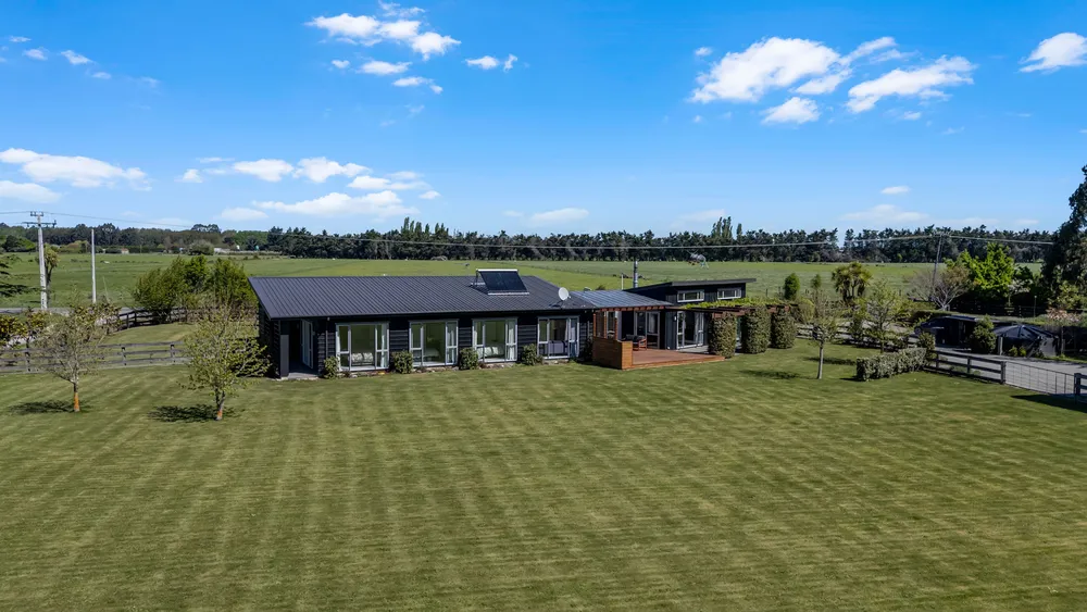 Photos of 48 Gressons Road