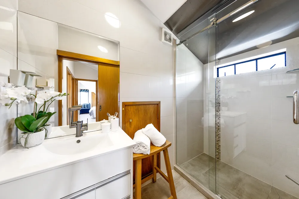 Photos of 4 Eleanor Place