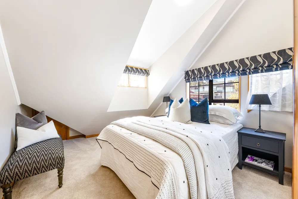 Photos of 4 Eleanor Place