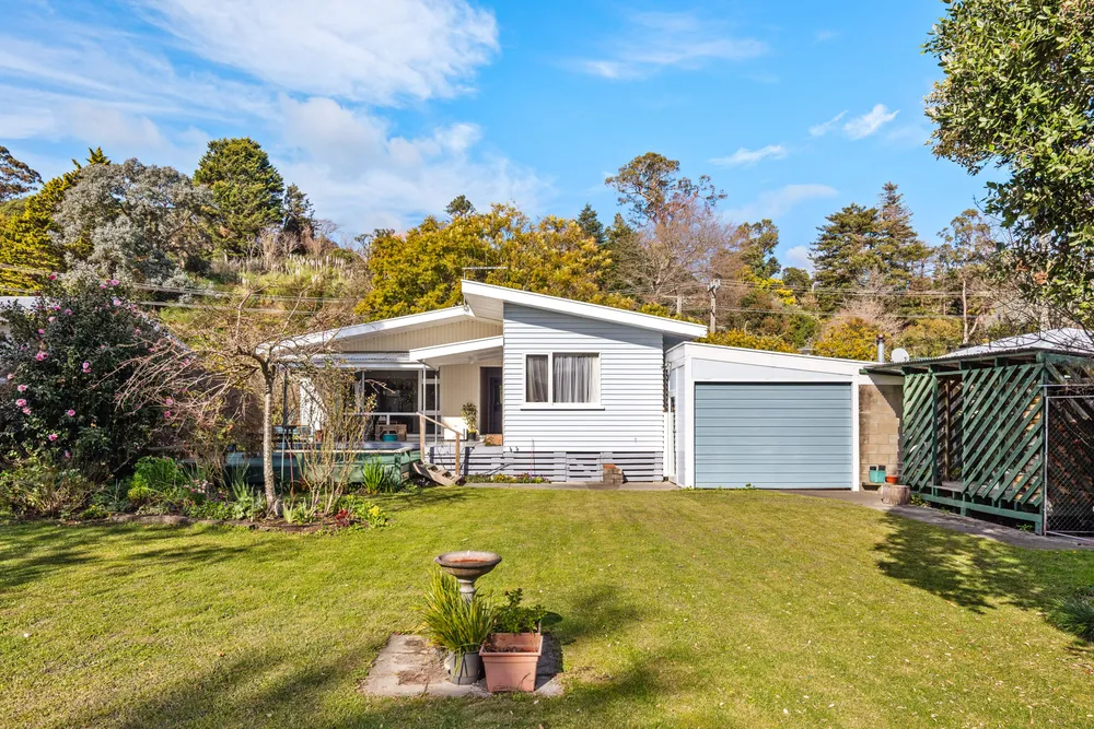 Photos of 40 Darwin Road