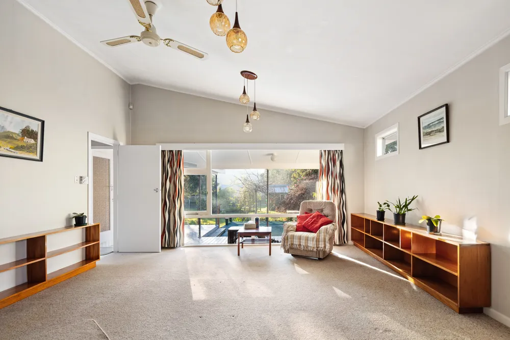Photos of 40 Darwin Road
