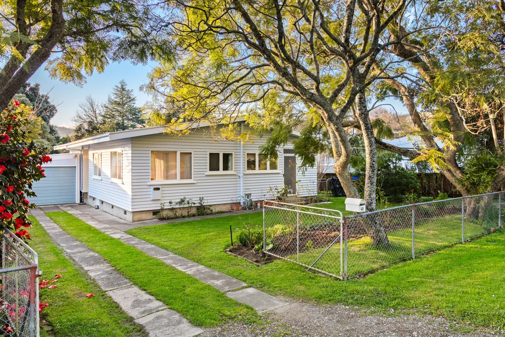 Photos of 40 Darwin Road