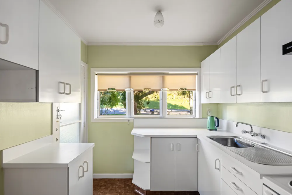 Photos of 40 Darwin Road
