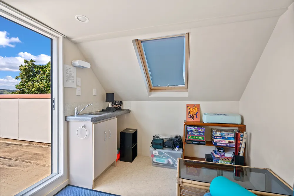 Photos of 3 Whimp Avenue