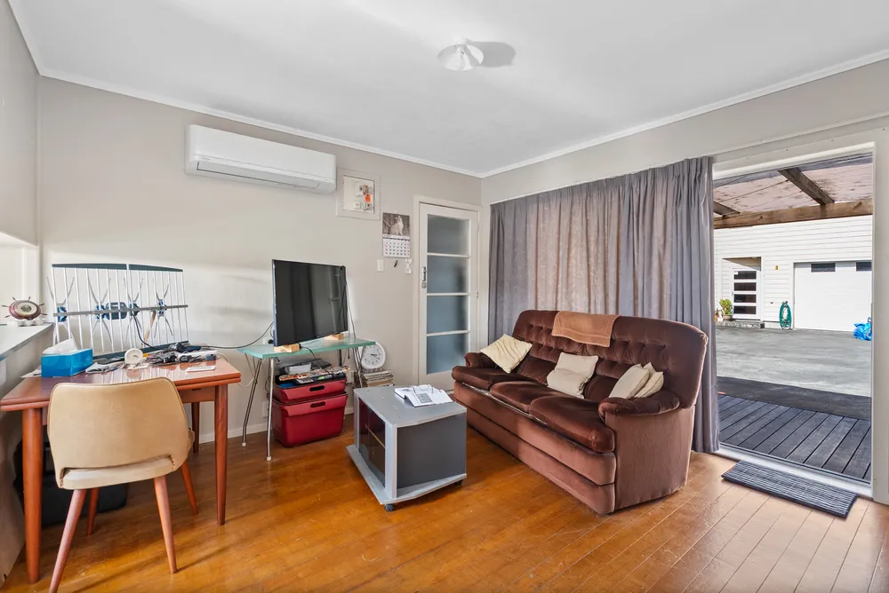 Photos of 3 Whimp Avenue