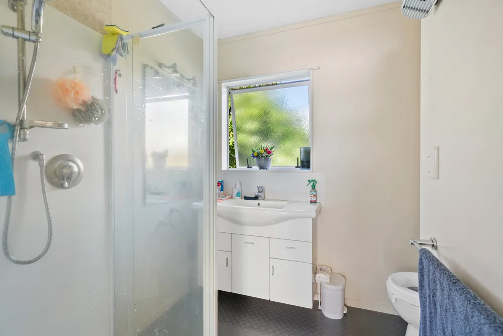 Photos of 3 Whimp Avenue