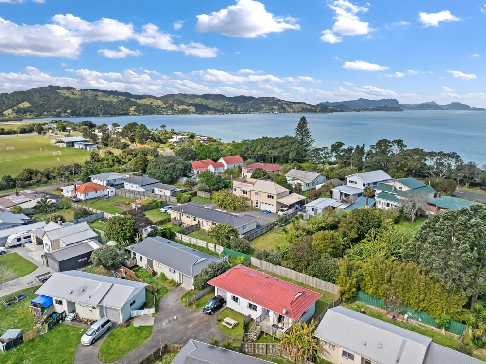 Photos of 3 Whimp Avenue