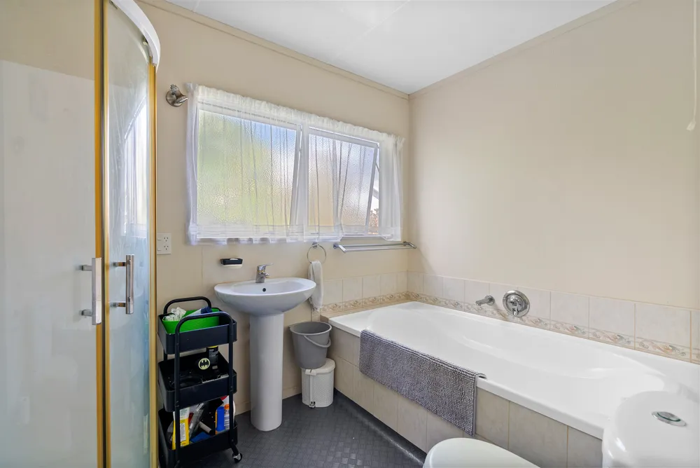 Photos of 3 Whimp Avenue