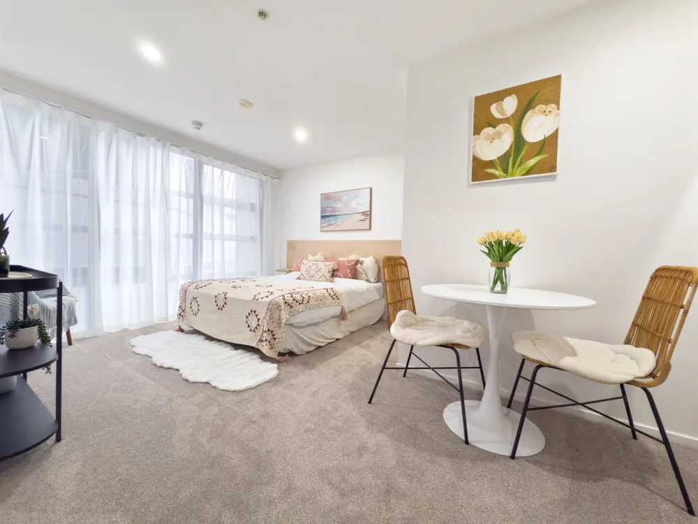 Photos of 413/85 Wakefield Street