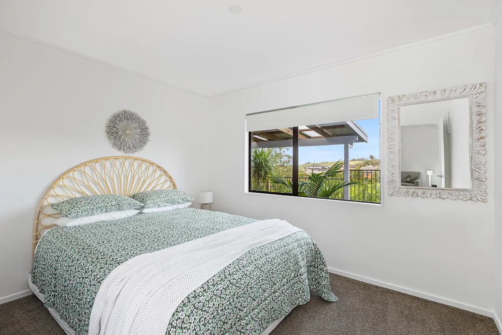 Photos of 22b Alexander Road