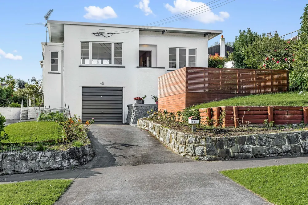 Photos of 1/68 Atkin Avenue