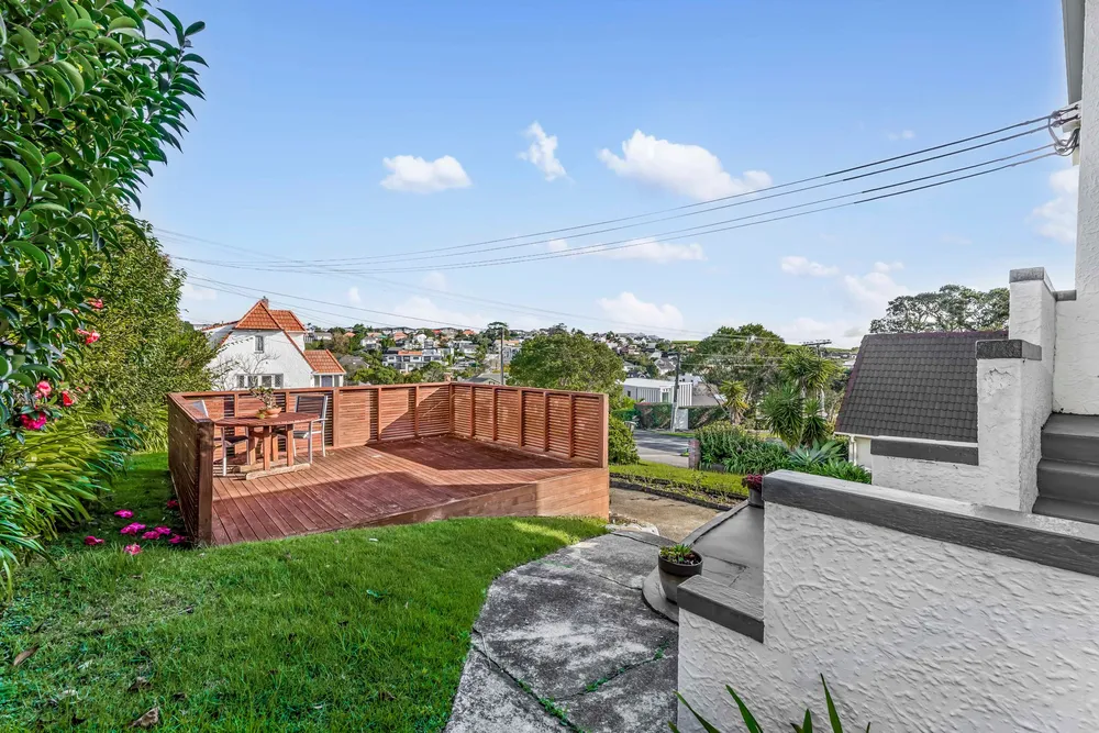 Photos of 1/68 Atkin Avenue
