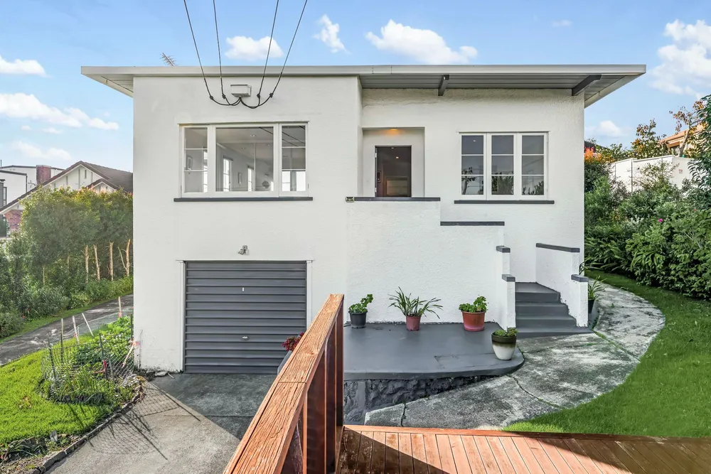 Photos of 1/68 Atkin Avenue