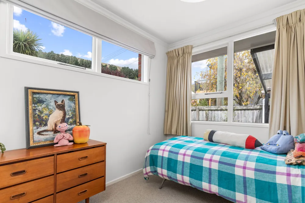 Photos of 77 Hillsborough Terrace
