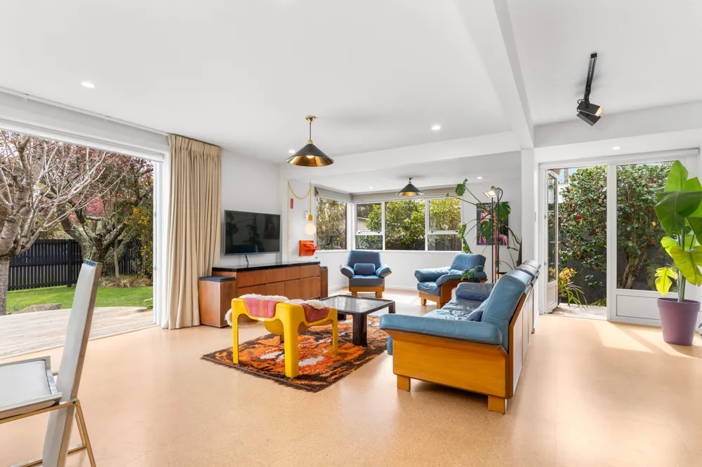 Photos of 77 Hillsborough Terrace