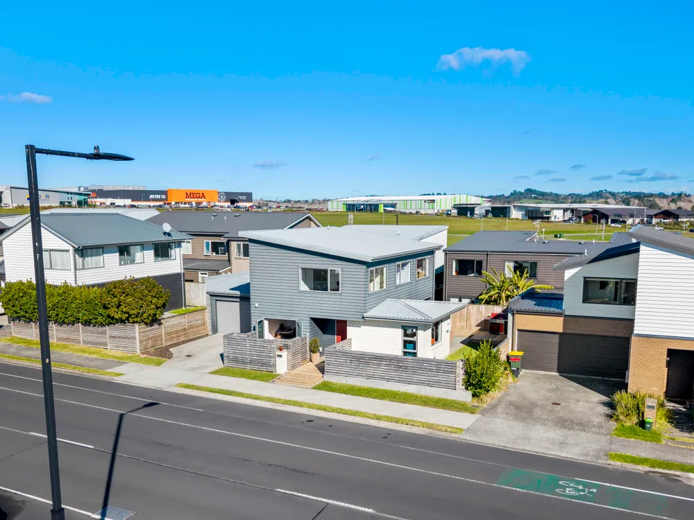 Photos of 217 Wainui Road