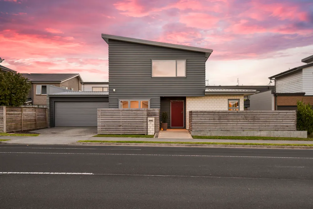 Photos of 217 Wainui Road