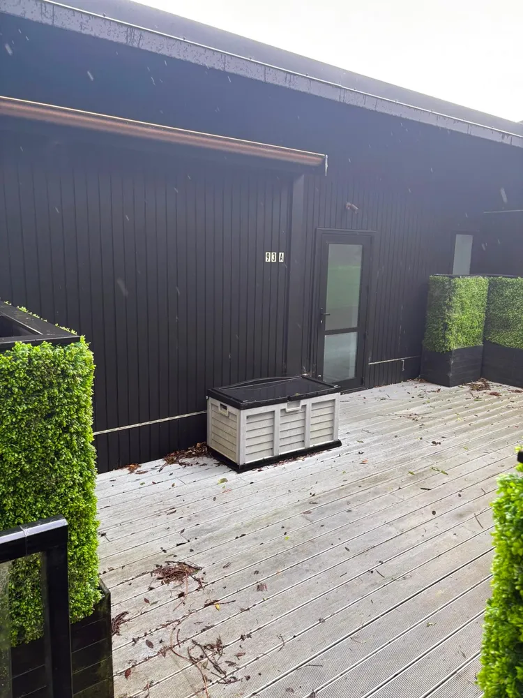 Photos of 93 Rakau Road