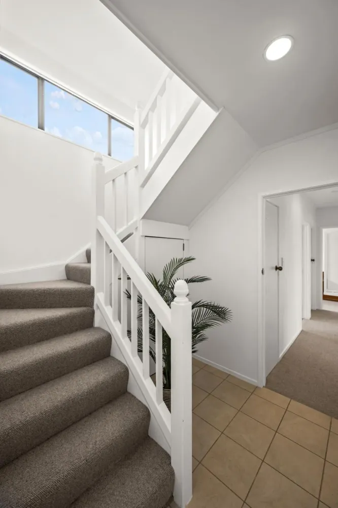 Photos of 2/13 Saltburn Road